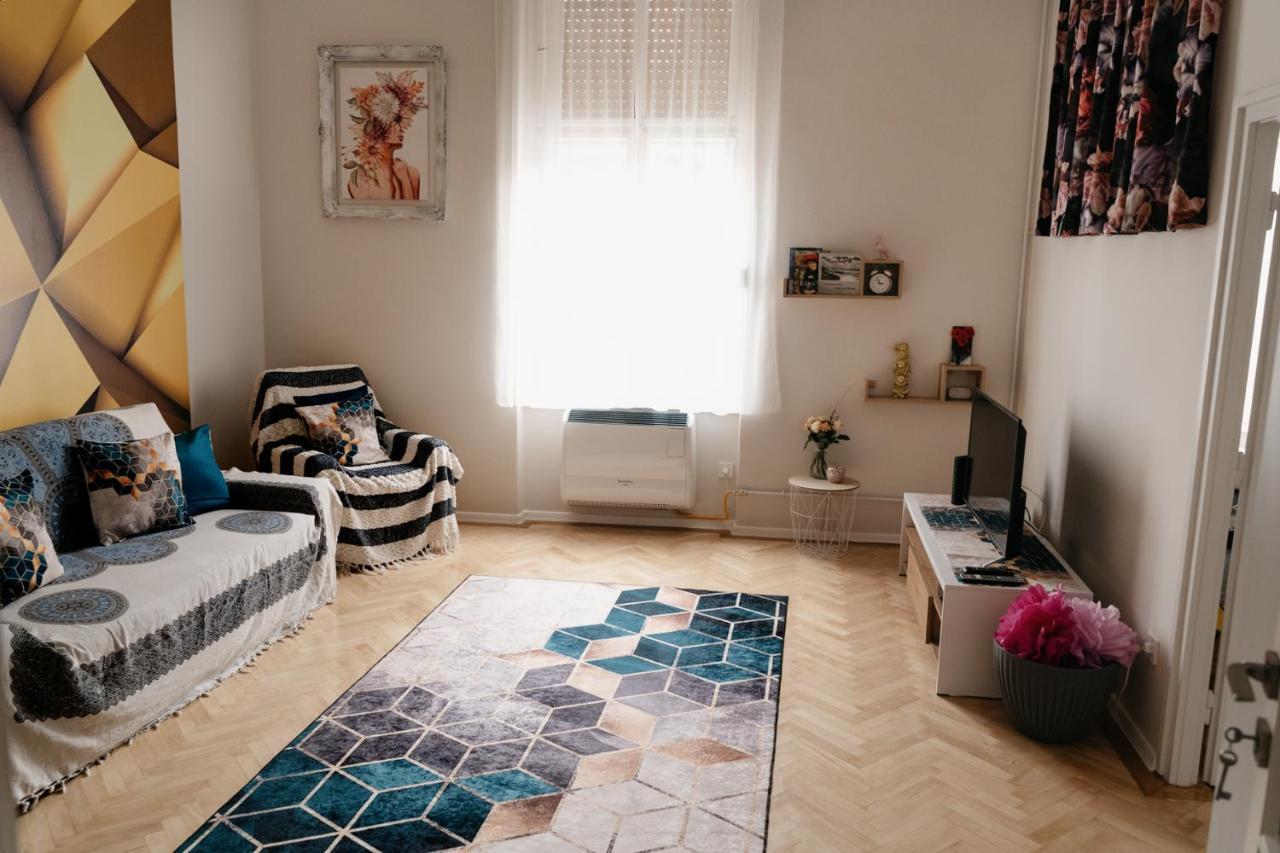 Fand Center Luxury Apartmán